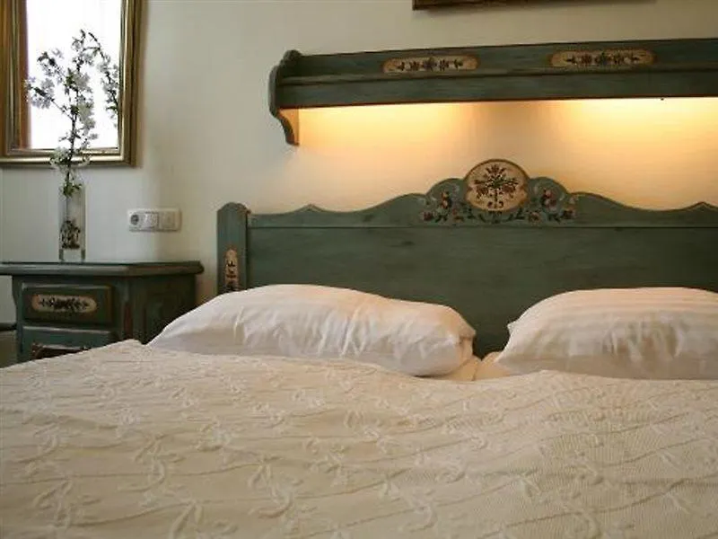 Adlerhof Bed & Breakfast Salzburg