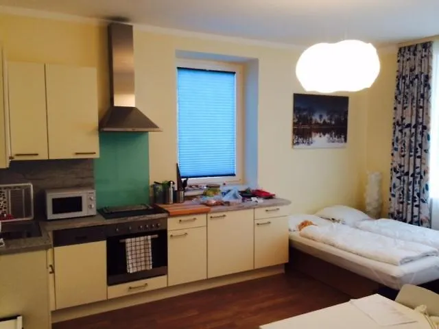 Adlerhof Bed & Breakfast Salzburg 2*,  Austria