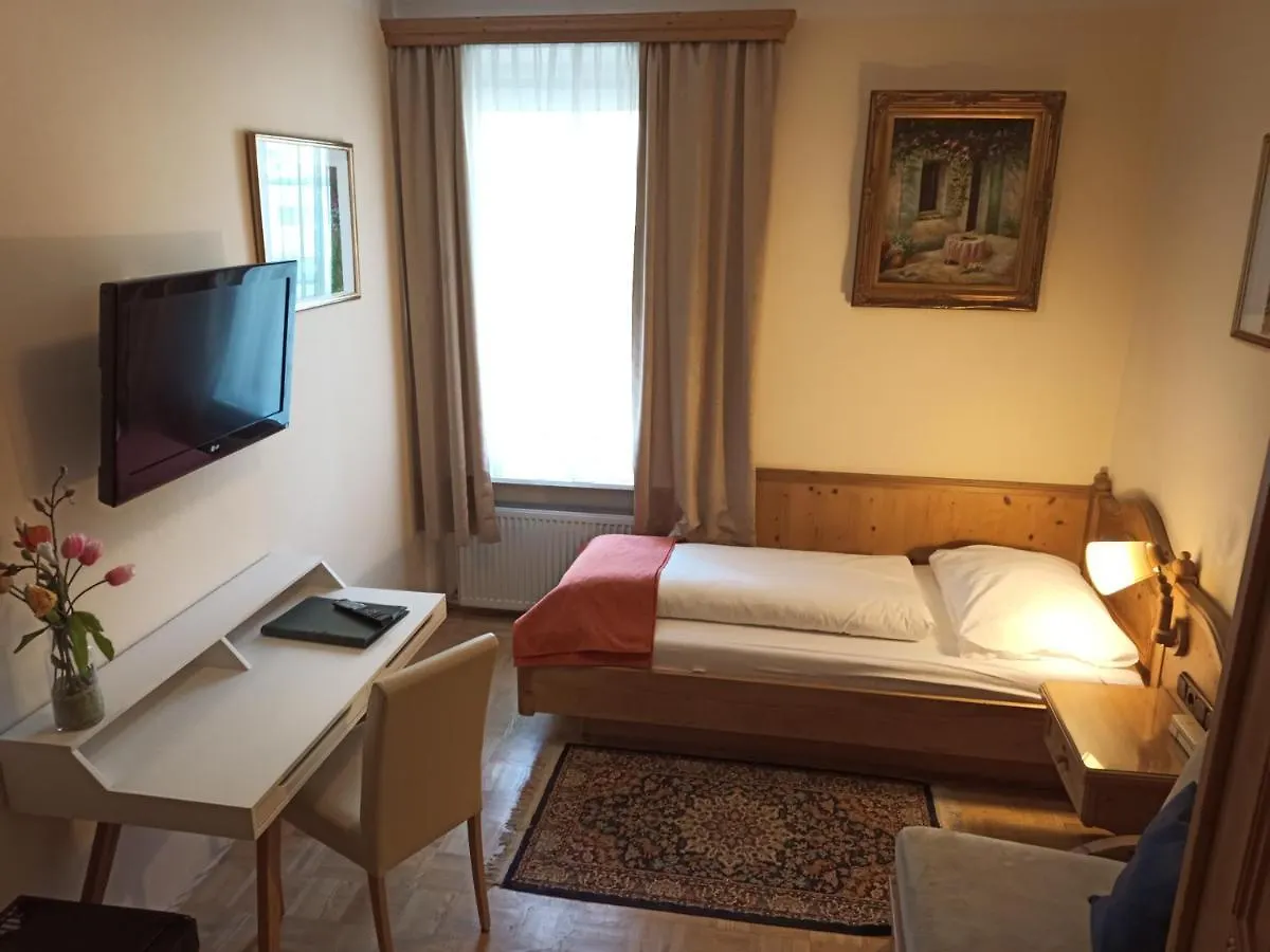 **  Adlerhof Bed & Breakfast Salzburg Austria