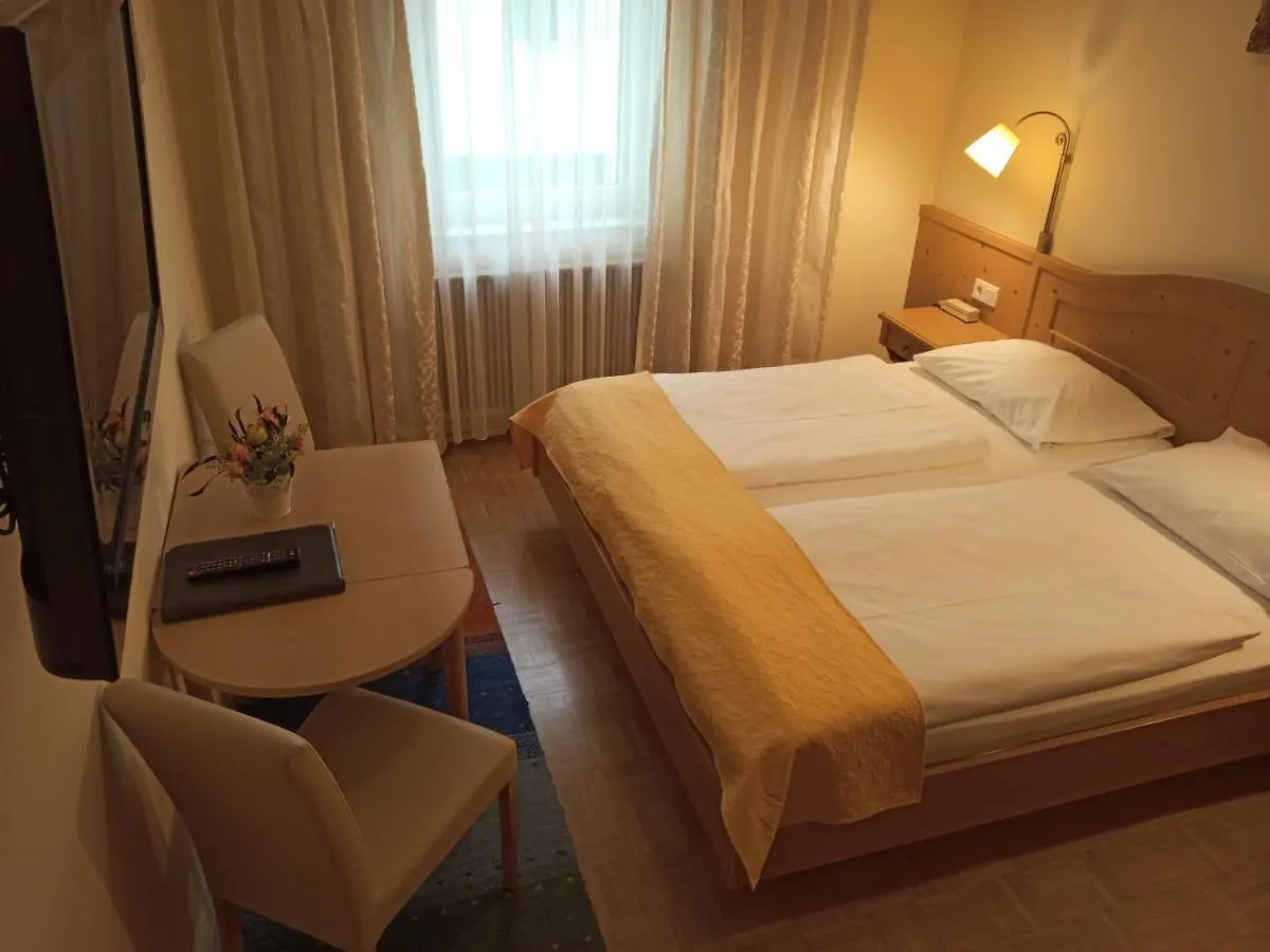 Adlerhof Bed & Breakfast Salzburg